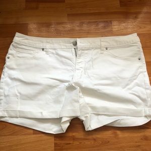 Universal Thread White Shorts!